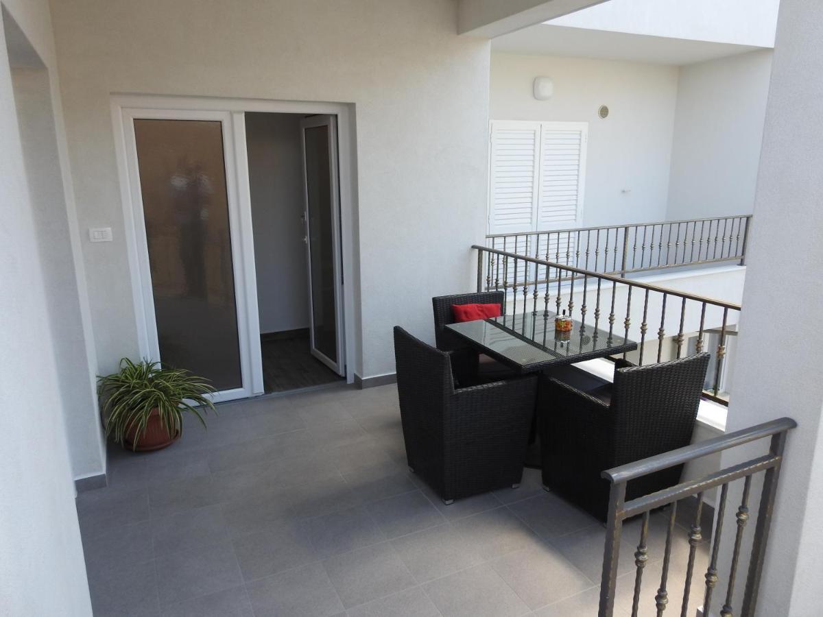 Apartments Edita Makarska Kültér fotó